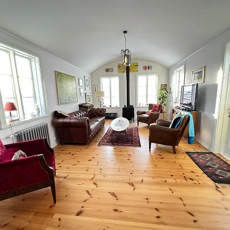 A New House That Is A Mix Of An Historic House * Reykjavik